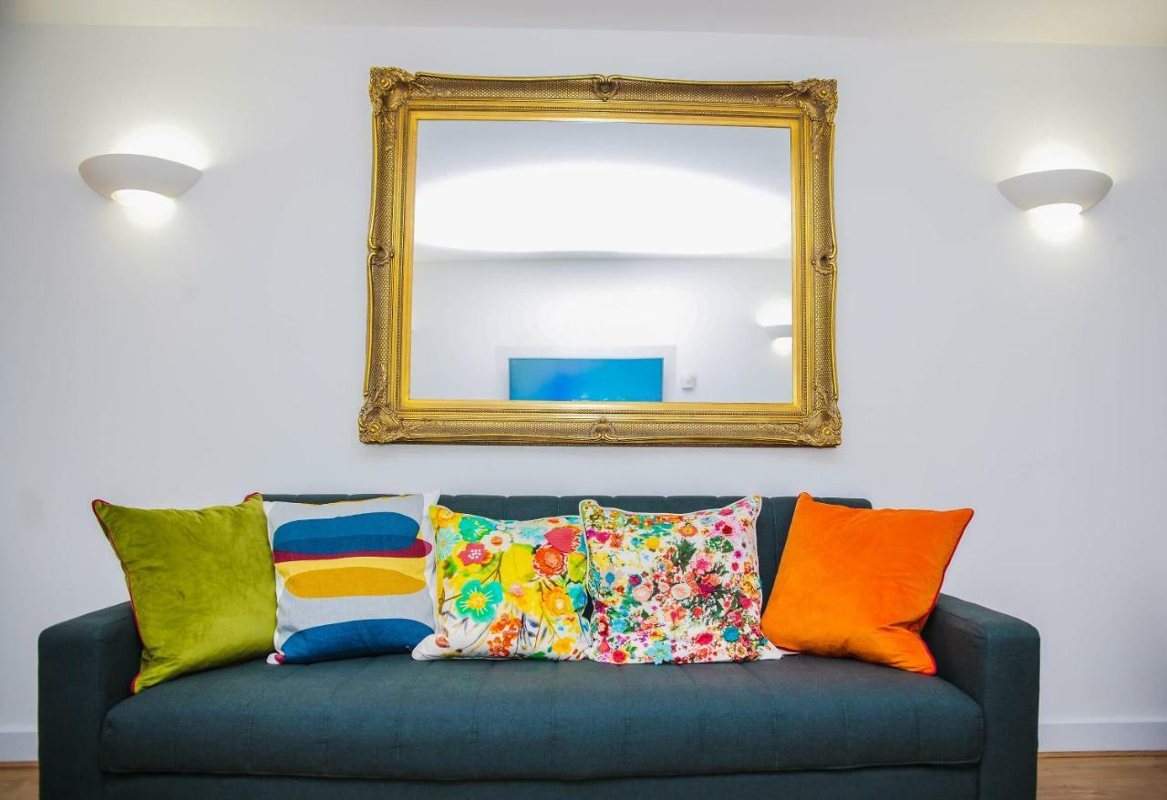 Riverside 2 Bed Apartment Londres Exterior foto