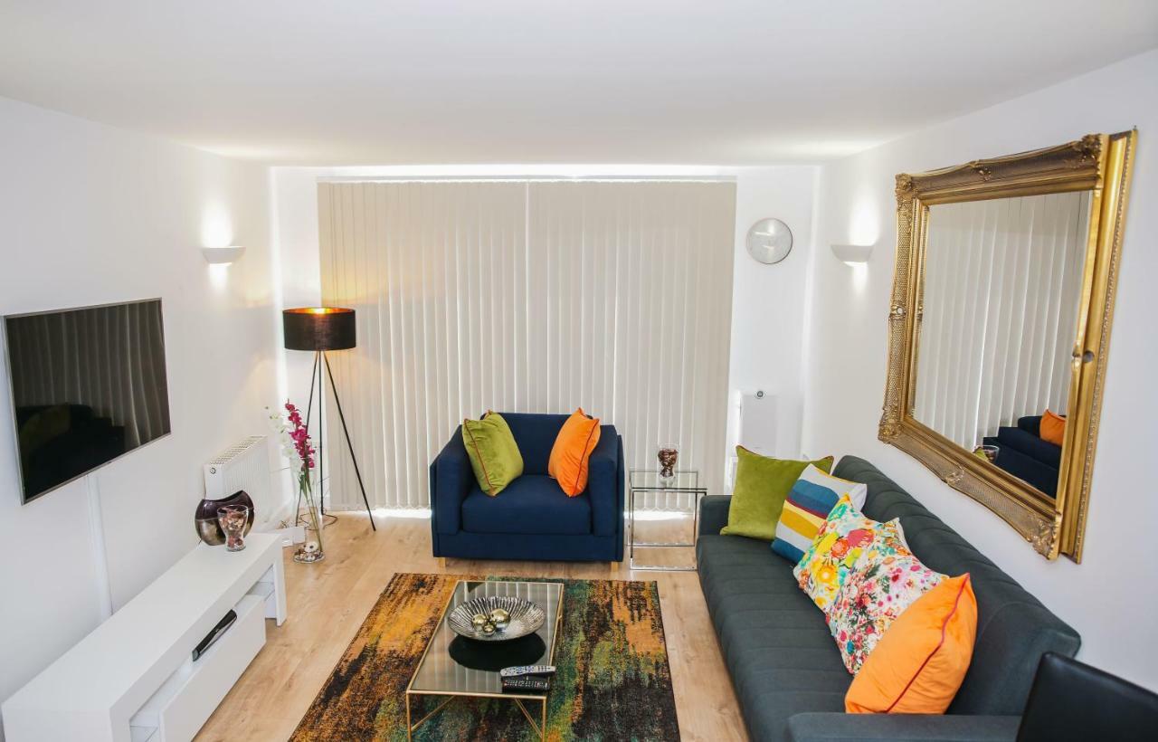 Riverside 2 Bed Apartment Londres Exterior foto