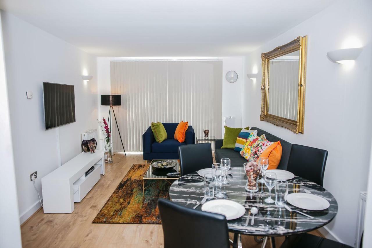Riverside 2 Bed Apartment Londres Exterior foto