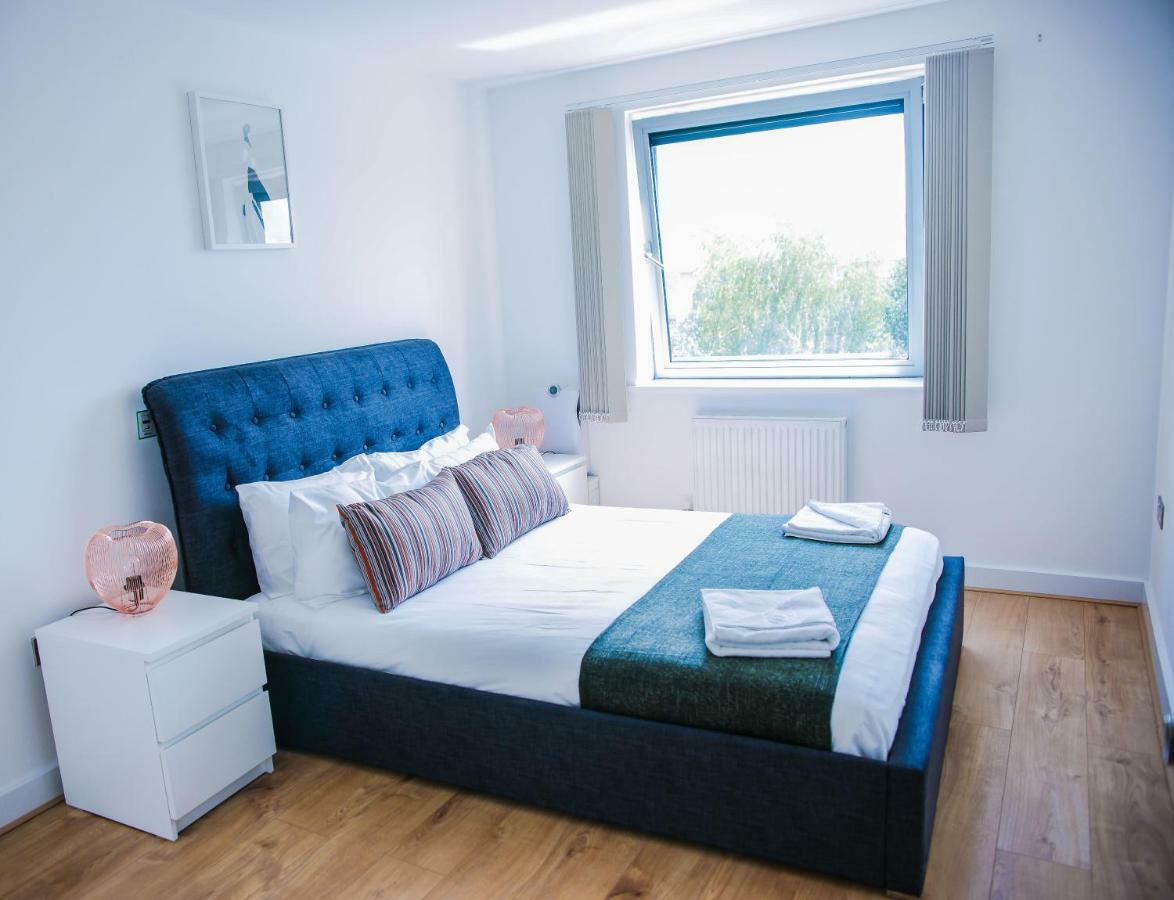 Riverside 2 Bed Apartment Londres Exterior foto